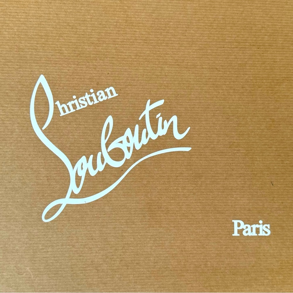 BRAND NEW never worn Christian Louboutin, nude size 40